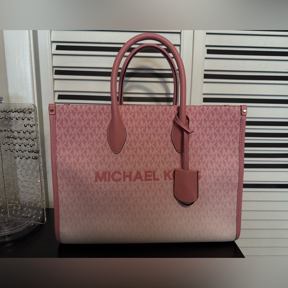 Michael Kors gradient Blush Pink Logo Tote Medium Mirella